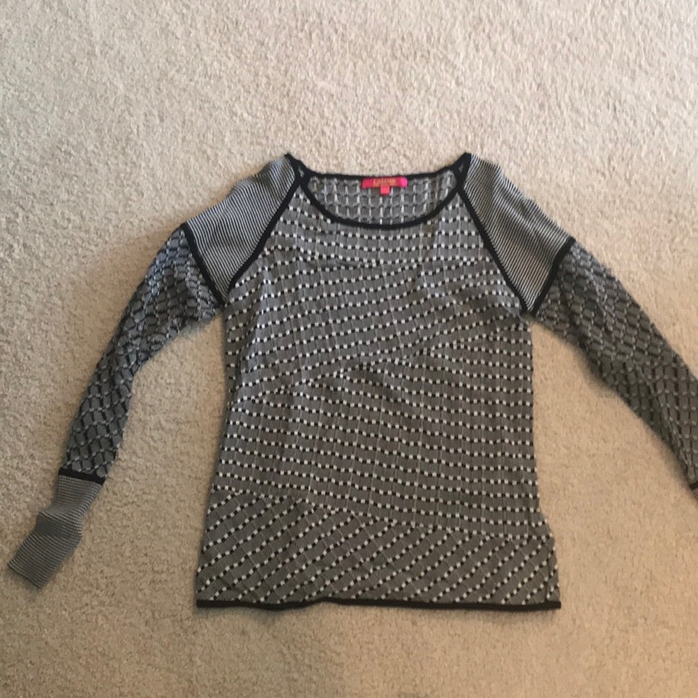 Black and white patterned sweater
